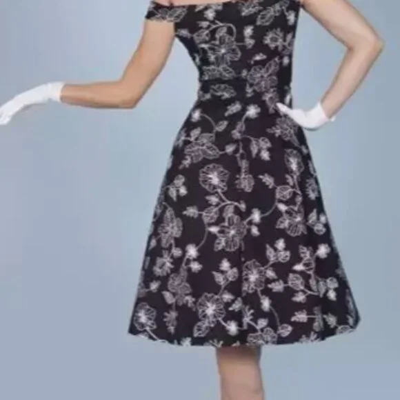 Bettie Page by Tatyana New Lamour Dress - Picture 2 of 9